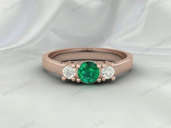 Emerald Green Gemstone Women Ring 925 Sterling Silver Jewelry