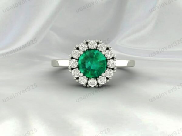 Emerald Gemstone Solitaire Ring – Women’s 925 Sterling Silver Jewelry