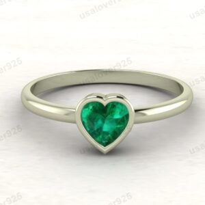 Emerald Heart Gemstone Women Ring – 925 Sterling Silver Jewelry