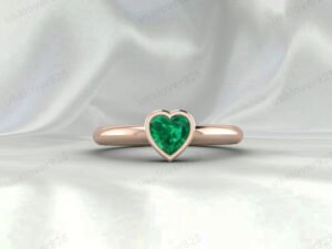 Emerald Heart Ring