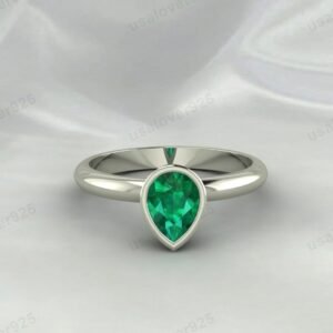 Emerald Pear Ring