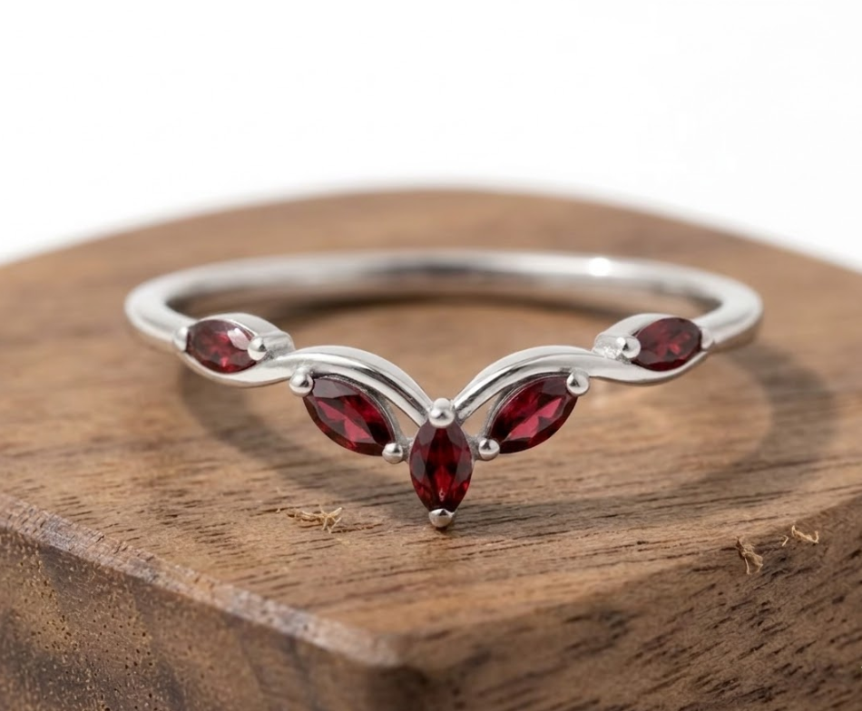 V Shape Garnet Marquise Cluster Ring – Curved Sterling Silver Band