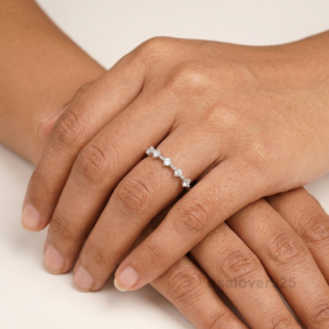 CZ Stone Heart Shape Solitaire Women's Band, 925 Solid Sterling Silver