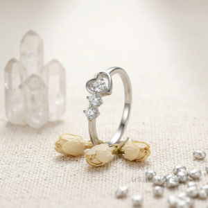 CZ Stone Heart Shape Solitaire Women's Band, 925 Solid Sterling Silver