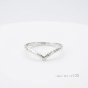 Minimalist V Shape Chevron Ring – 925 Sterling Silver Modern Jewelry
